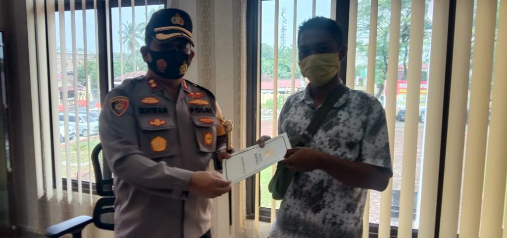 Kapolres Batu Bara Akan Bantu Kaki Palsu Untuk Sang Jurnalis Herman