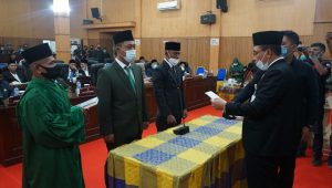 Wakil Bupati Hadiri Pelantikan Dua Orang PAW Anggota DPRD Batu Bara
