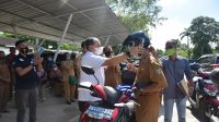 Bupati Batu Bara Berikan Sepeda Motor Kepada Kordinator Tenaga Pendidik Kecamatan
