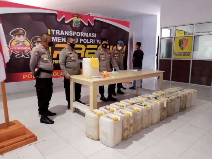 Polres Boltim Gagalkan Penyeludupan Miras Oplosan di Tutuyan