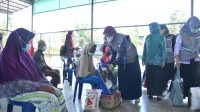 Ketua BK3S Batu Bara Berikan Bantuan Ratusan Paket Sembako