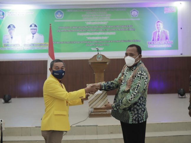 Pemkab Halse, Resmi Lepaskan Sebanyak 192 Mahasiswa Unkhair Ternate di Tiga Kecamatan