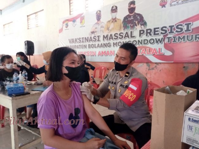 Gelar Vaksinasi, Polres dan Dinkes Boltim Sasar 429 Orang