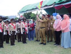 Bupati Sachrul Lepas Peserta Lomba Gerak Jalan dan Atraksi Drum Band