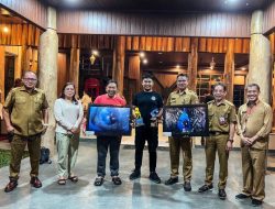 Bupati James Sumendap Terima Penghargaan UWPC