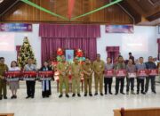 Pemprov Sulut Gelar Safari Natal Natal Bersama Jajaran Pemkab Mitra, Wagub Steven Kandow Serahkan Bantuan Hibah Kepada Tiga Rumah Ibadah Di Wilayah Touluaan