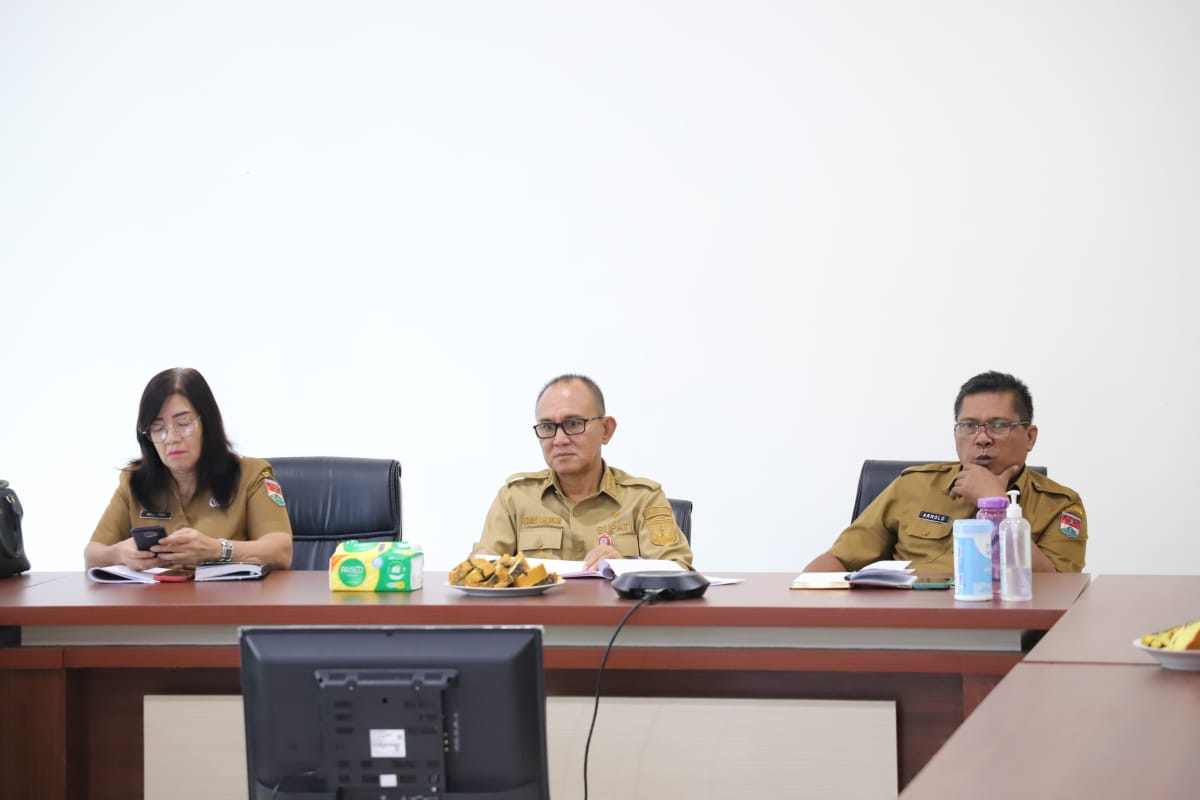Pj Bupati Ronald Sorongan Ikuti Rakor Nasional Mengenai Pengendalian Inflasi Daerah