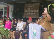 Didampingi Asisten I, Ketua TP-PKK Mitra Hadiri HUT Ke-14 Tahun Kecamatan Pasan