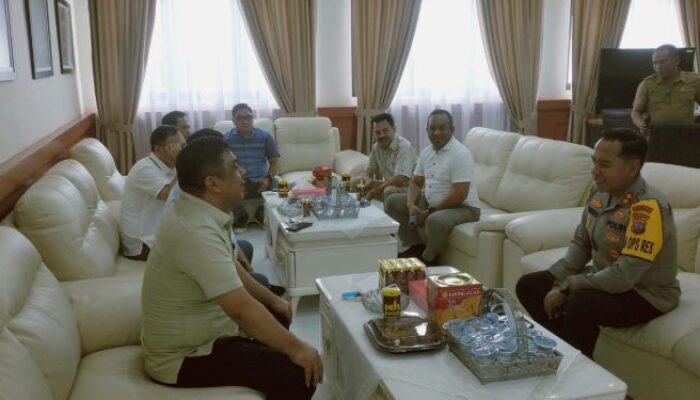 Ketua DPRD Meiddy Makalalag Terima Kunjungan Kapolres Kotamobagu