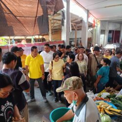 Blusukan di Pasar Ratahan, DLR-AAB Serap Aspirasi Pedagang