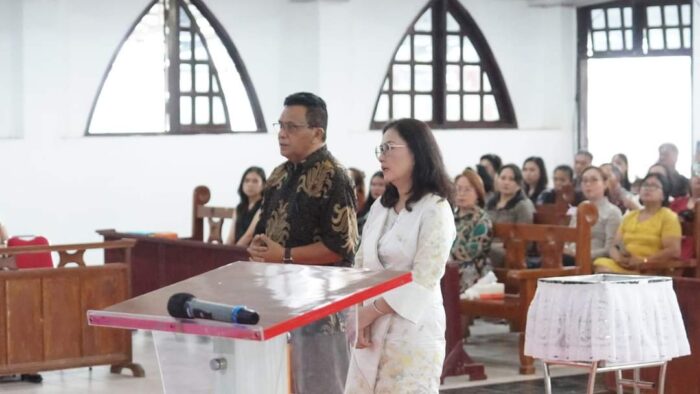 GMIM Sentrum Dame Tosuraya Rayakan Pengutusan Calon Bupati dan Wakil Bupati