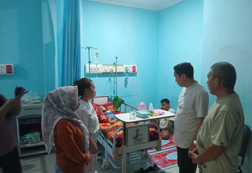 Blusukan dr. Weny Gaib di RS Pobundayan, Sentuh Hati Pasien dan Keluarga
