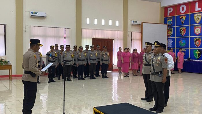 Kapolres Minsel Pimpin Sertijab Kapolsek Sinonsayang, Ipda Rifai Baluntu Gantikan Ipda Iqbal Putra Saimuri