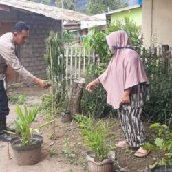 Polsek Nuangan Dukung Ketahanan Pangan, Aiptu Sarif Bantu Warga Optimalkan Pekarangan Rumah