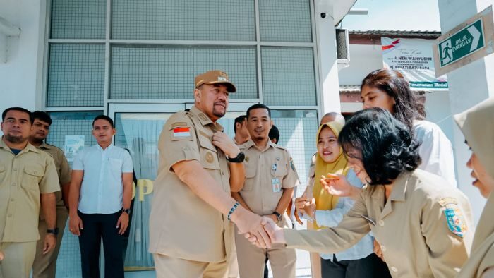 Tingkatkan Pelayanan,  Bupati Batu Bara Sidak ke Kantor Dinas Penanaman Modal dan PTSP