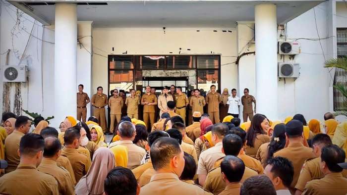Wabup Boltim Argo Sumaiku Tekankan Disiplin dan Inovasi ASN dalam Apel Pagi