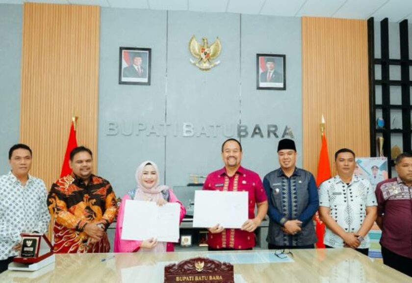 Bupati Batu Bara Tandatangani MoU Bersama Universitas Deztron Indonesia