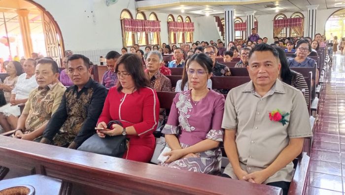 Bupati Mitra Hadiri Ibadah Paskah dan Resmikan Gedung Sunday School di Tolombukan