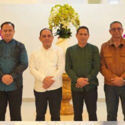 Silaturahmi di Momen Idul Fitri, Bupati Boltim Hadiri Open House Bupati Bolmong