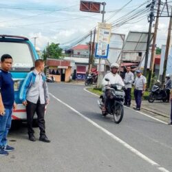 Transportasi Tertib di Modayag, Dishub Boltim Tertibkan Jalur Angkot Bersama Polsek