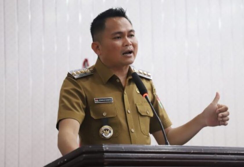 Serahkan SK kepada 350 CPNS Mitra, Bupati Ronald Kandoli Sampaikan Ini?