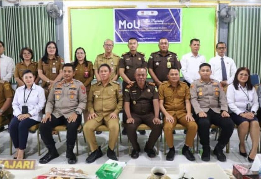 Bupati Mitra Ronald Kandoli dan Kejari Amurang Perkuat Sinergi Lewat MoU