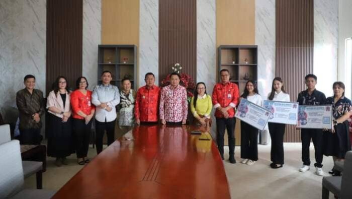Pemkab Mitra Teken MoU Beasiswa Pariwisata untuk Kembangkan Desa Wisata