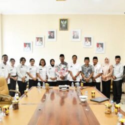 Boltim Siap Jalankan Program Makan Bergizi Gratis, Bupati Oskar Manoppo Terima Audiensi SPPG