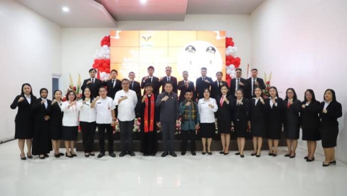 Bupati Mitra Ronald Kandoli Lantik 20 Pejabat Baru, Ini Daftarnya