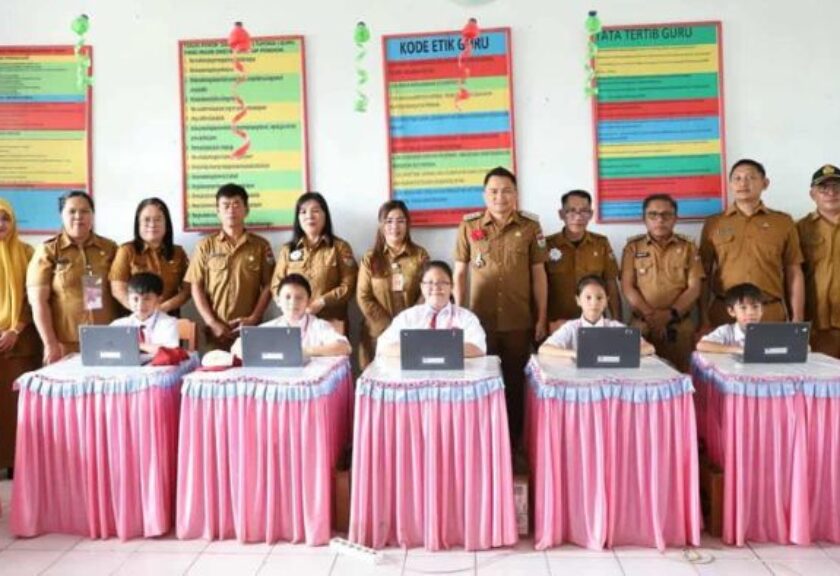 Bupati Ronald Kandoli Buka ANBK 2025, 98 Sekolah Dasar Ikut Serta