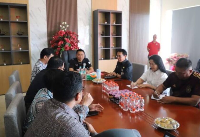 Bupati Ronald Kandoli Tuntut Langkah Nyata Usai Exit Meeting Pemeriksaan Pertambangan di Mitra