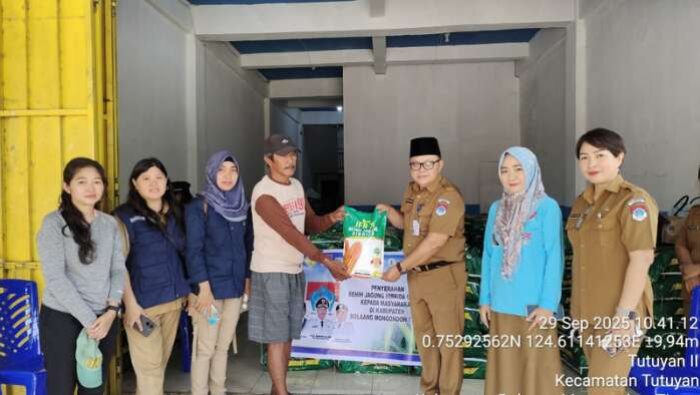 Pemkab Boltim Salurkan Bibit Jagung, Petani Didorong Tingkatkan Panen