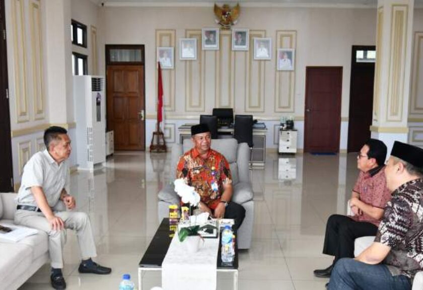Bupati Oskar Manoppo Terima Kunjungan Kadis ESDM Sulut Bahas Sinkronisasi Bidang Minerba