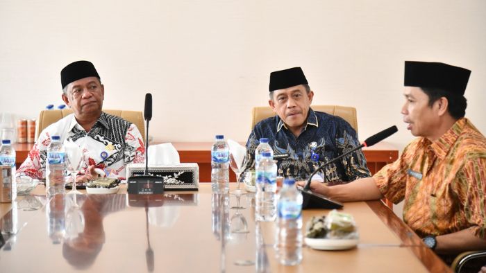 Bupati Boltim Lepas Siswi Berprestasi ke Korea Selatan, Harumkan Nama Daerah di Ajang Internasional
