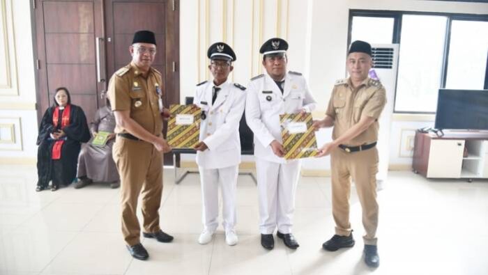 Bupati Oskar Manoppo Resmi Lantik Dua Pj Sangadi Baru Bangunan Wuwuk dan Togid