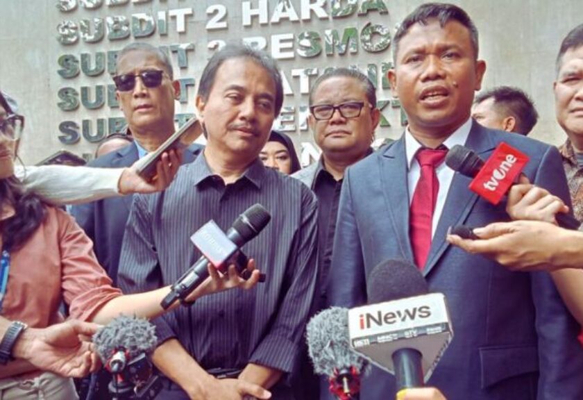 Polda Metro Jaya Tetapkan 8 Tersangka Kasus Ijazah Jokowi, Tokoh Publik Ikut Terseret