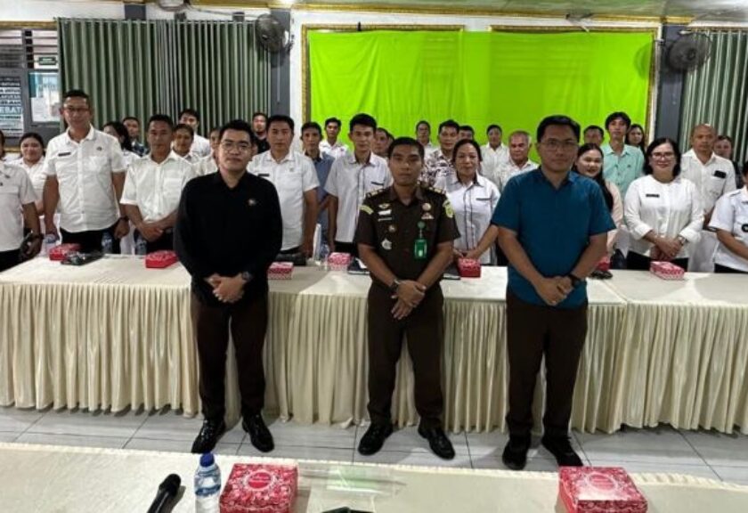 Kejari Minsel Dorong Desa Jadi Garda Terdepan Penegakan Hukum