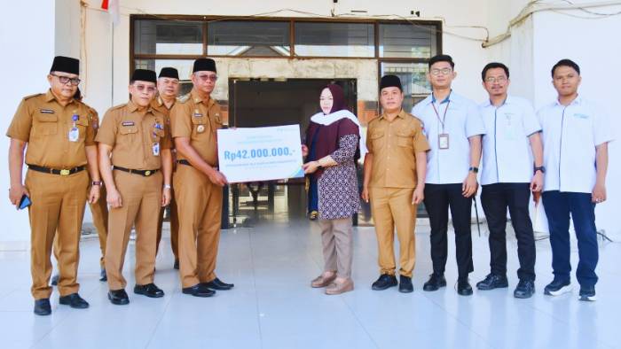 Bupati Oskar Manoppo Serahkan Santunan Duka BPJS, Tegaskan Perlindungan Pekerja Boltim