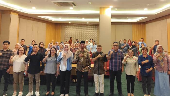 Bupati Oskar Manoppo Tutup Pembinaan RKO 2026, Tekankan Perencanaan Obat Berbasis Data