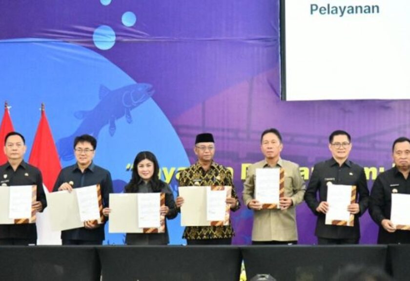 Posbankum Desa Diperluas, Pemkab Boltim Terima Penghargaan dari Menteri Hukum RI