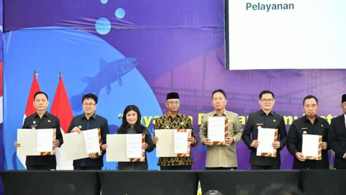 Posbankum Desa Diperluas, Pemkab Boltim Terima Penghargaan dari Menteri Hukum RI