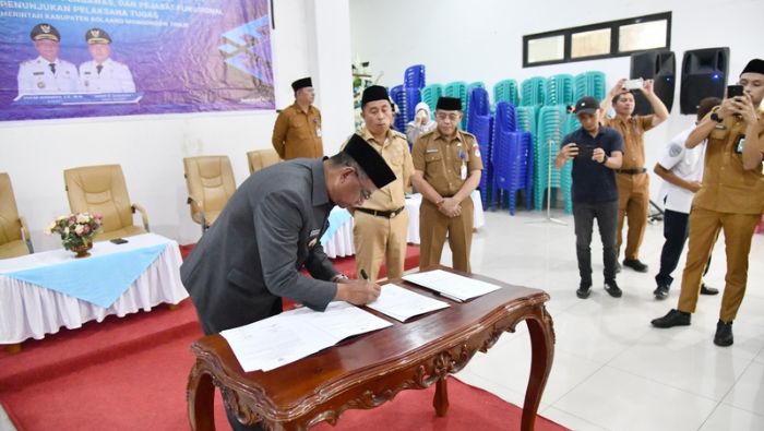 Bupati Boltim Lantik 25 Pejabat, Tegaskan Evaluasi Kinerja dan Integritas ASN