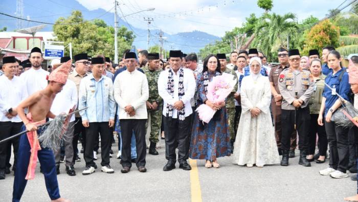 Bupati Oskar Manoppo dan Wabup Argo Sumaiku Sambut Safari Ramadhan Gubernur Sulut di Boltim