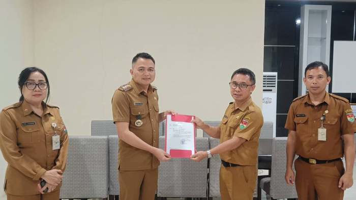 Bupati Ronald Kandoli Serahkan Plt Kabag Administrasi Pembangunan, Dorong Akselerasi Program Strategis