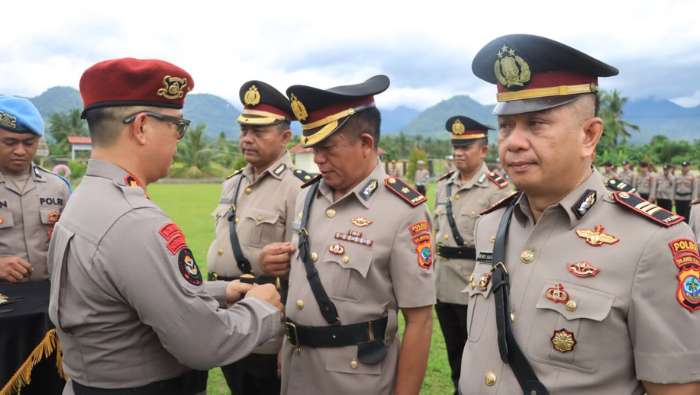 Polres Boltim Gelar Sertijab Sejumlah Pejabat, Kapolres Golfried Hasiholan Pakpahan Tekankan Profesionalisme