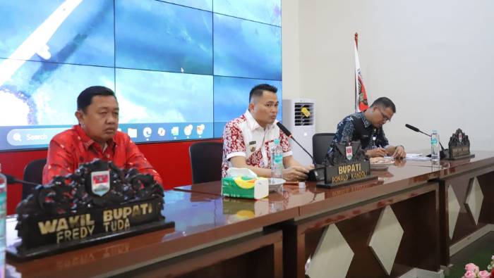 Rapat Kerja Pemkab Mitra, Bupati Ronald Kandoli Instruksikan Evaluasi Total OPD Usai Temuan BPK