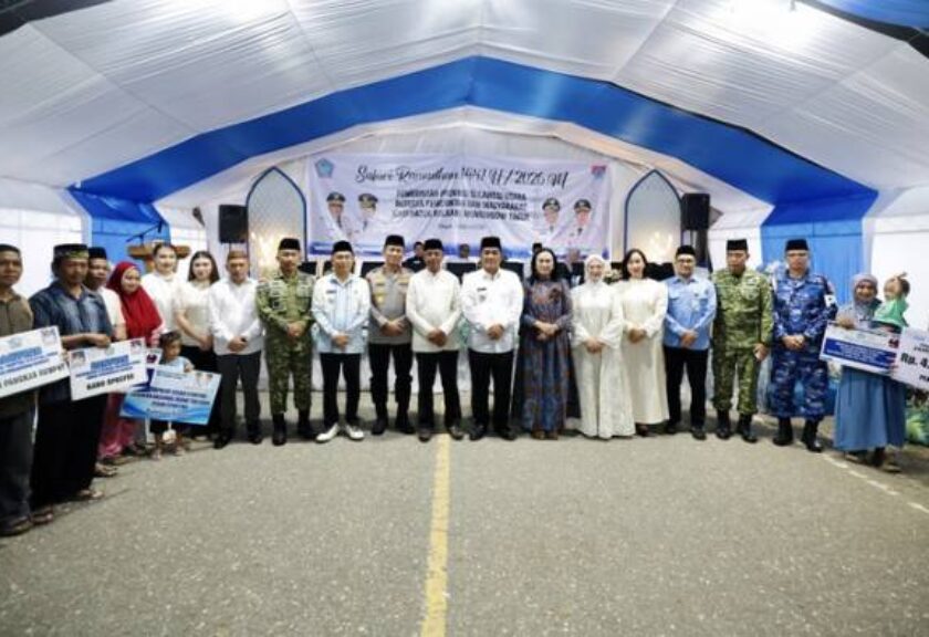 Safari Ramadhan di Boltim, Gubernur Yulius Selvanus Serahkan Sertifikat Tanah Hingga Bantuan Stunting