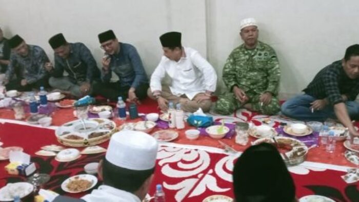 Koramil 12/LP Hadiri Safari Ramadhan Pemkab Labusel, Perkuat Kebersamaan di Sungai Kanan