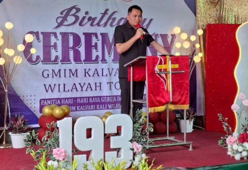 Bupati Ronald Kandoli Hadiri HUT ke-193 GMIM Kalvari Kali, Ajak Jemaat Perkuat Kerukunan