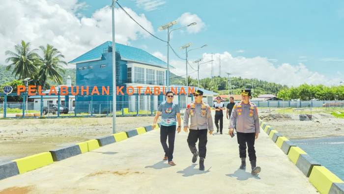 kapolres boltim sidah pelabuhan kotabunan